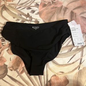 Shirted full bottom Athleta swim bottoms